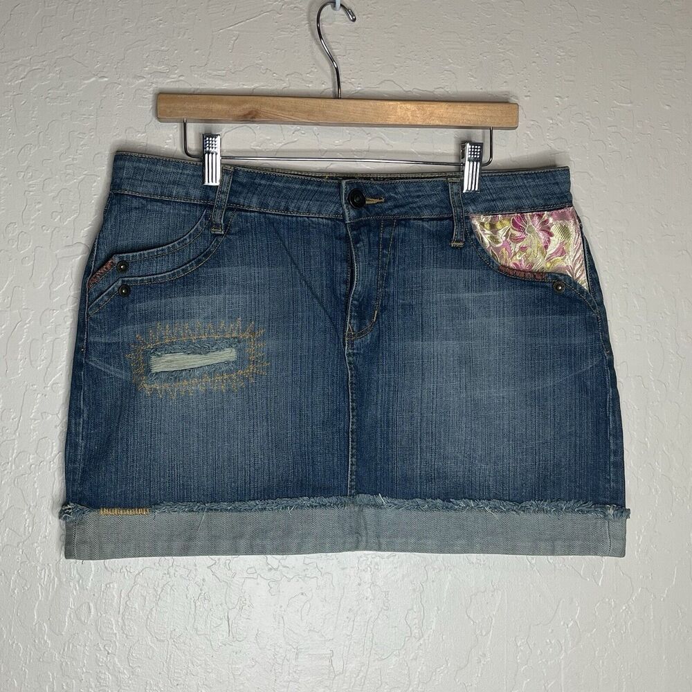 ABS Allen Schwartz Denim Skirt  Womens Size 31